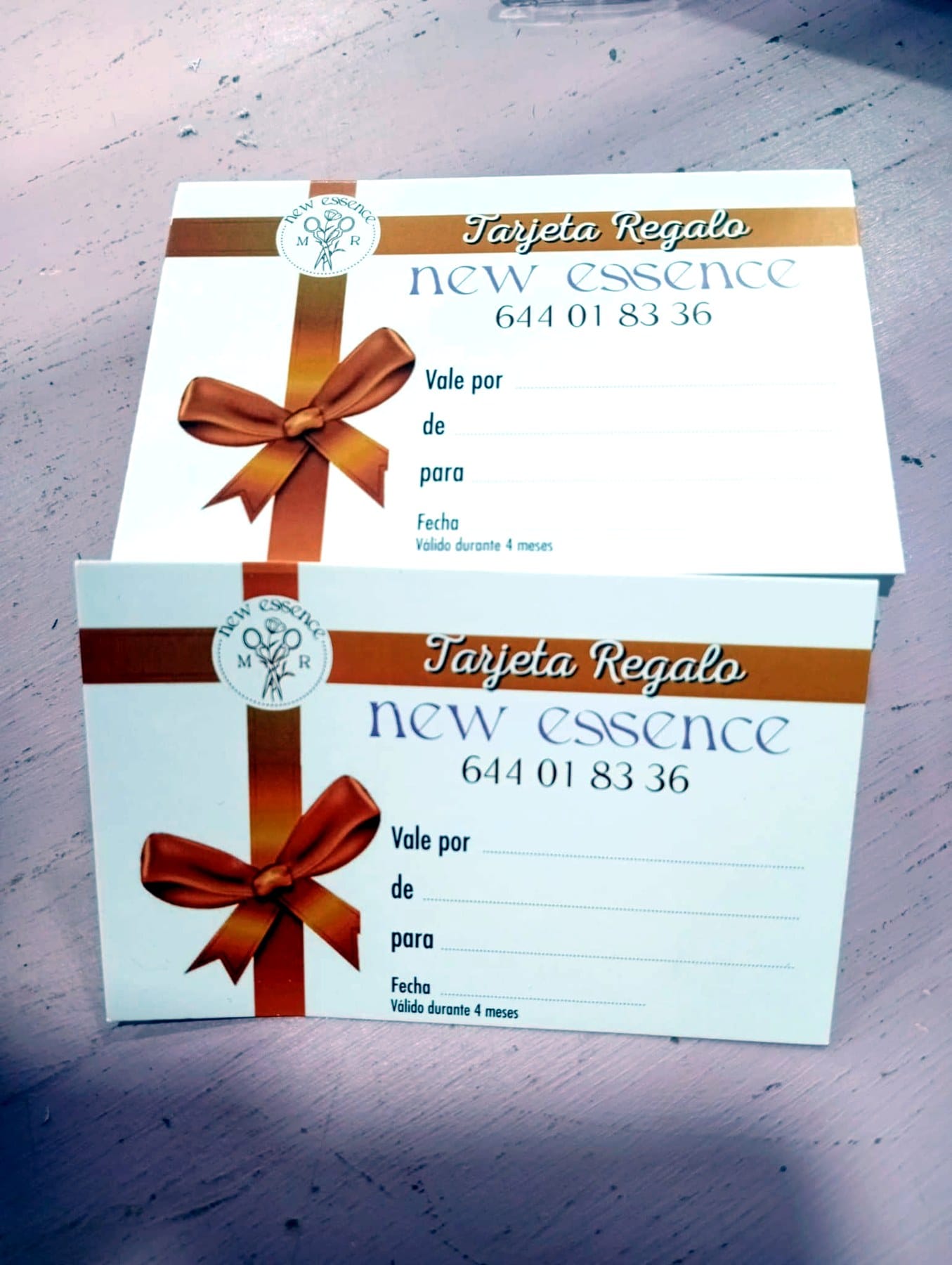 Tarjetas regalo de New Essence MR